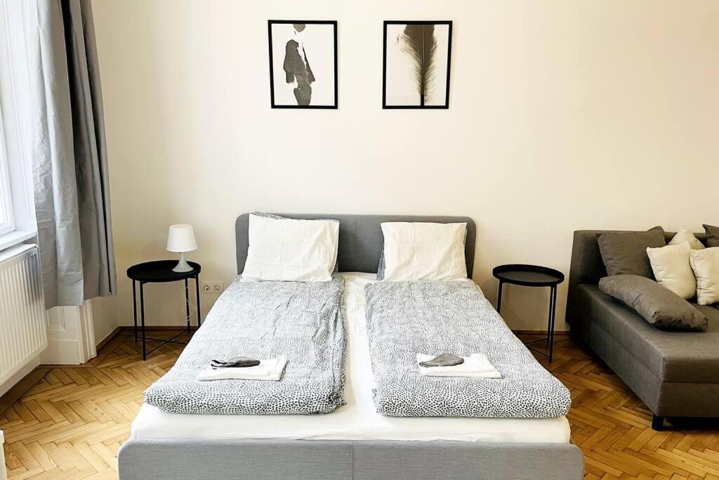 City-Center-Apartment Hip Area, Big & New Wien Exterior foto